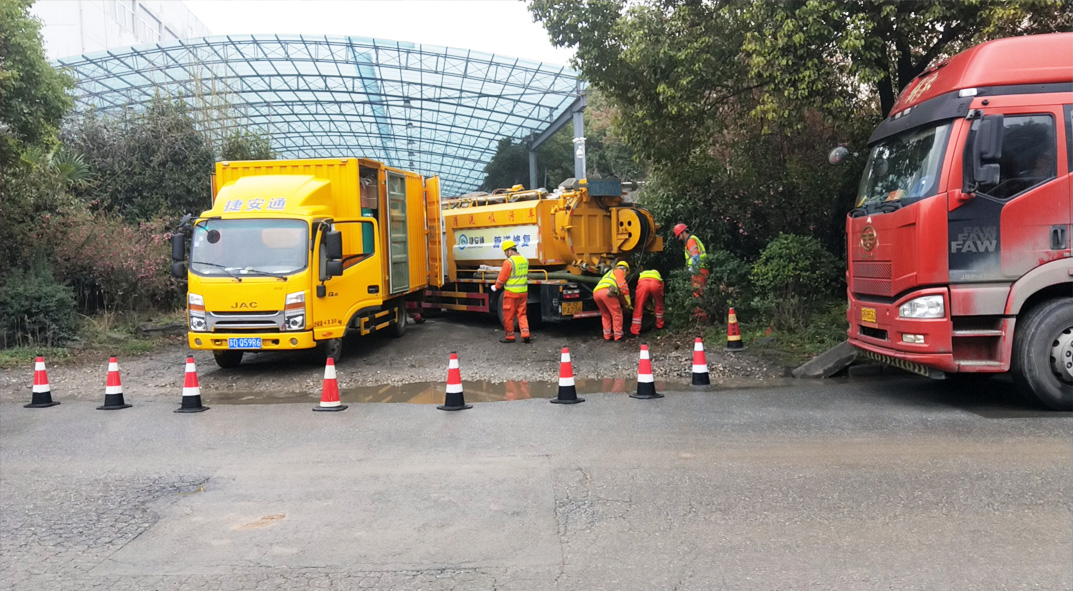 浪卡子成区雨污水管网“四位一体”检测疏通项目